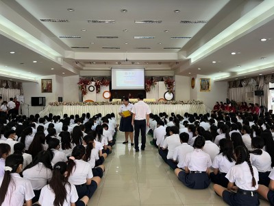 AAB5C7C4-D5A4-498B-A4D8-38DBFA315CD5.jpg