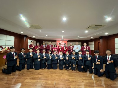 8D3A67AB-02C9-4A8C-B593-FAB2F9D4A51B.jpg