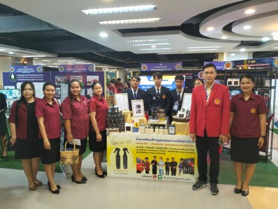 3DABA35F-66BC-4DA9-BBA7-E543A982DB98.jpg