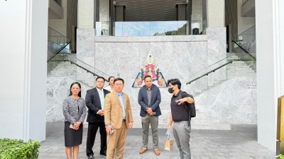 711E37E5-C259-400A-BBC0-C1A0AF698677.jpg